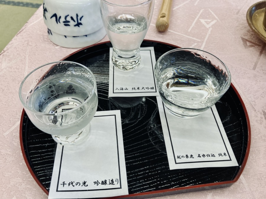 新潟の日本酒のみくらべ
